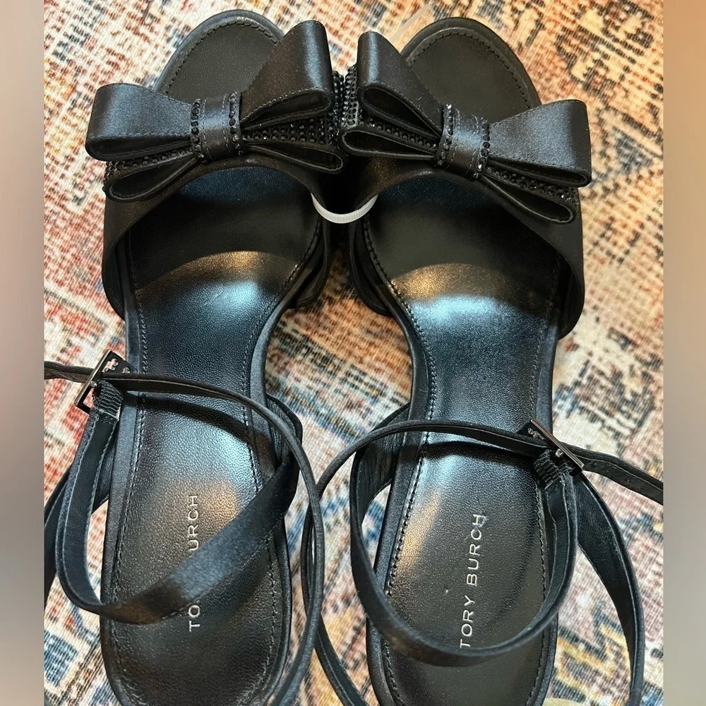 Tory Burch Satin Bow Sandal size 10.5 NWOT